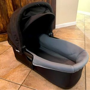 Thule Urban Glide Bassinet